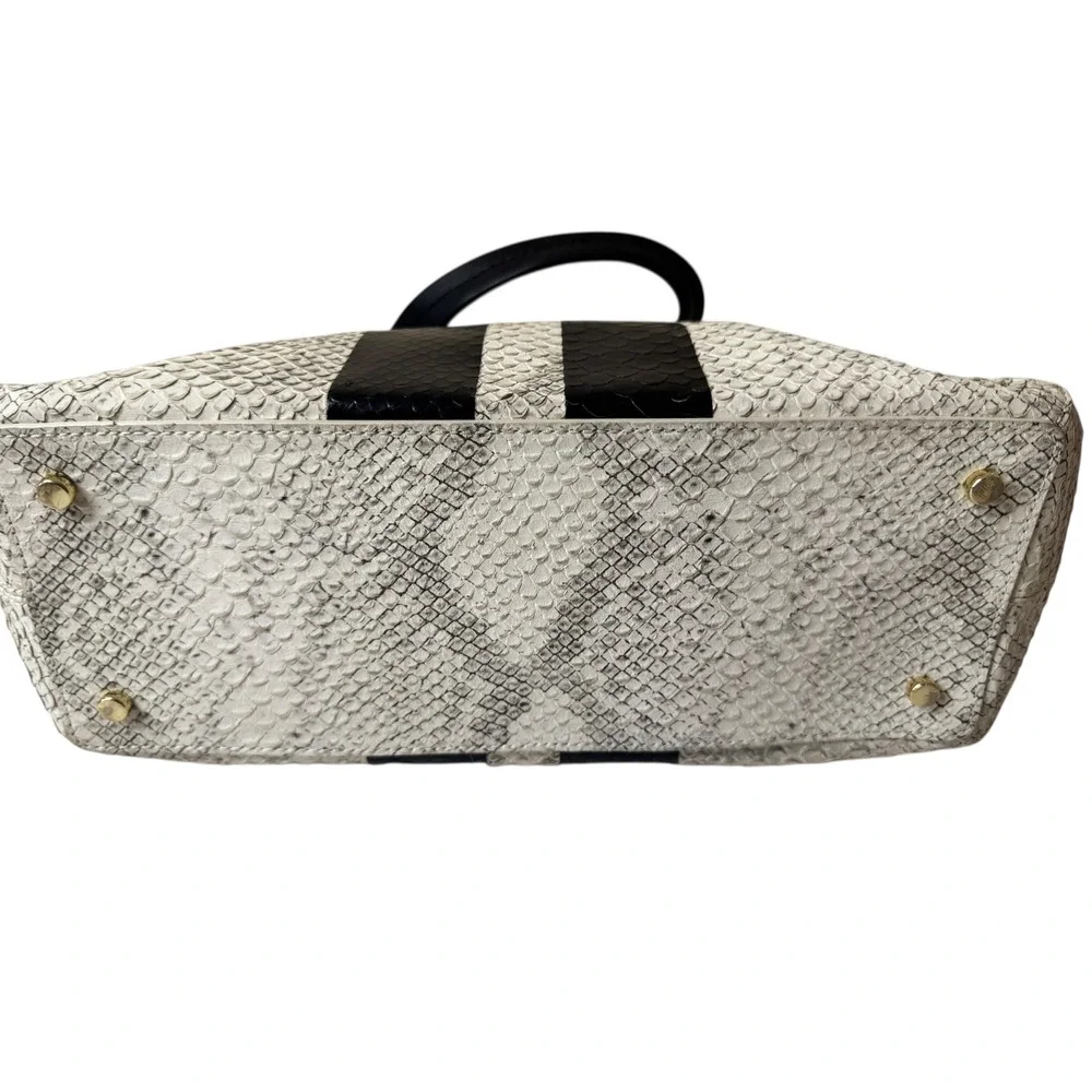Kate Spade Satchel Handbag Snake Print‎ Black Stripe Crossbody Bag